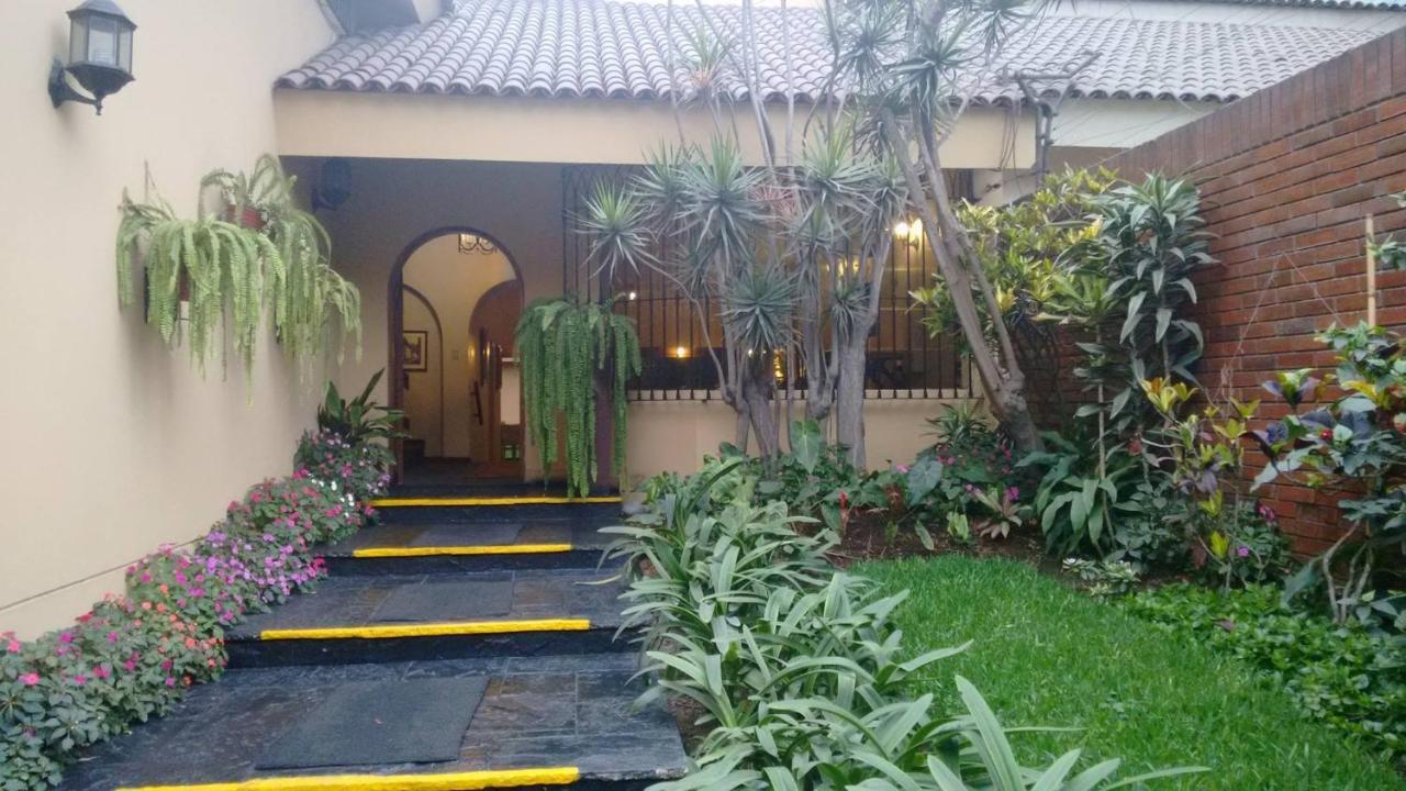 Villas Del Sol Bed & Breakfast 리마 외부 사진
