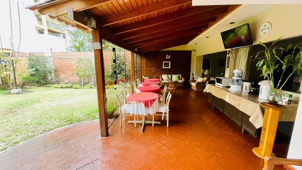 Villas Del Sol Bed & Breakfast 리마 외부 사진